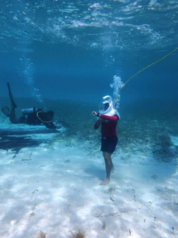 Helmet Diving & Beach